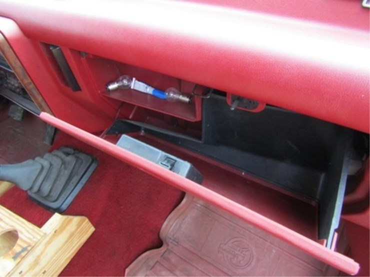 1989-ford-f150-xlt-image-50