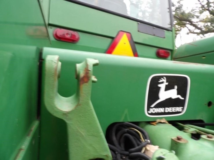 1981-john-deere-8440-image-30