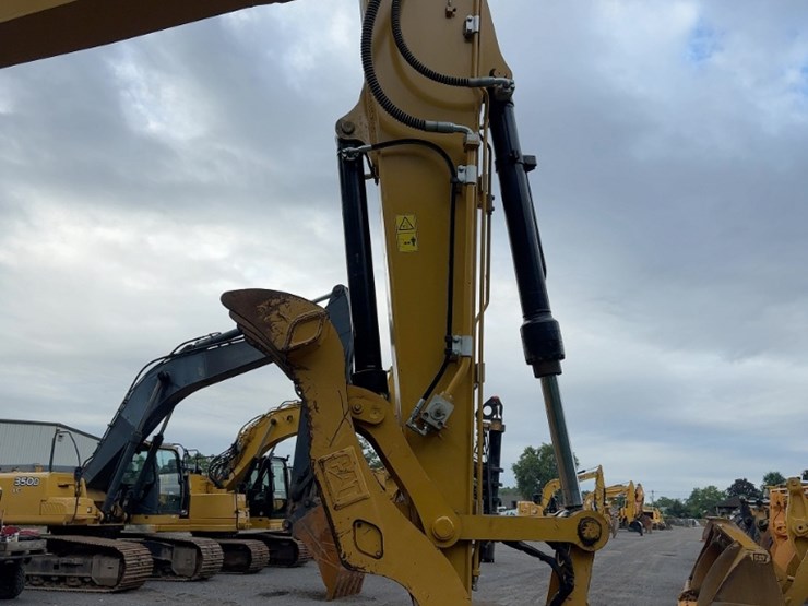2021-caterpillar-313gc-image-11