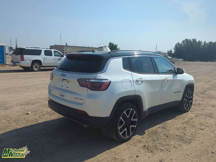 2019-jeep-compass-image-3