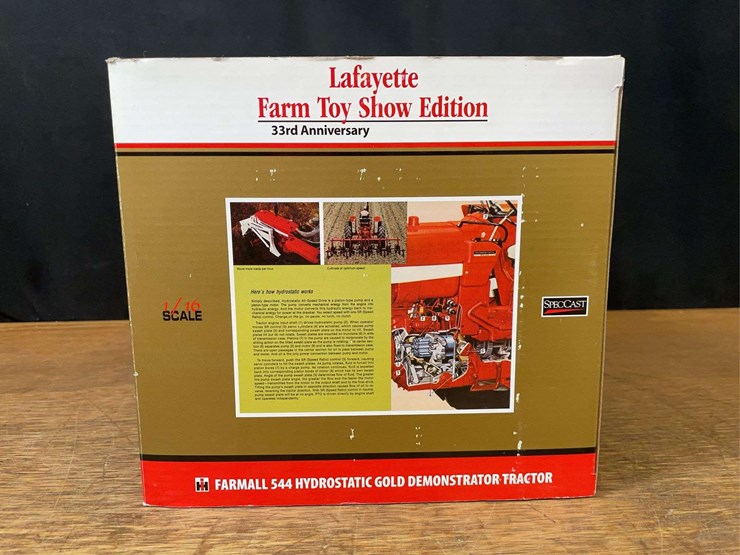 1/16-farmall-544-gold-demonstrator-2011-lafayette-nib-sc-image-3