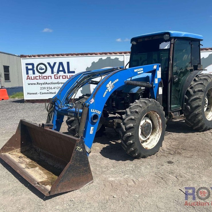 NEW HOLLAND 75