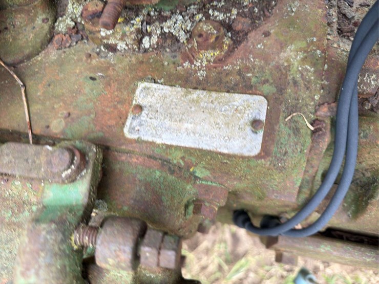 john-deere-model-b-image-13