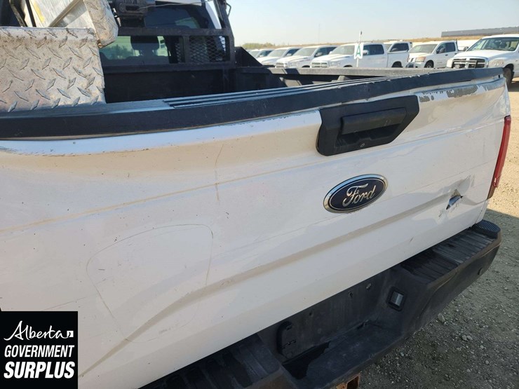 2017-ford-6.5-ft-image-40