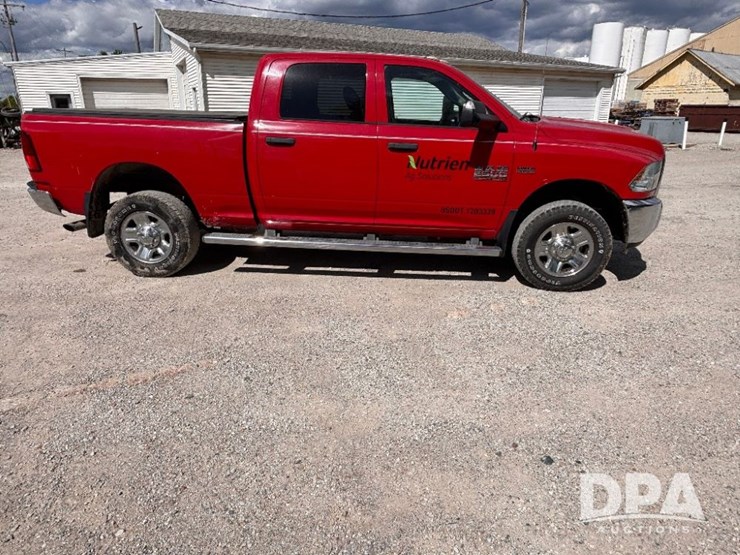 2014-dodge-ram-2500-image-3