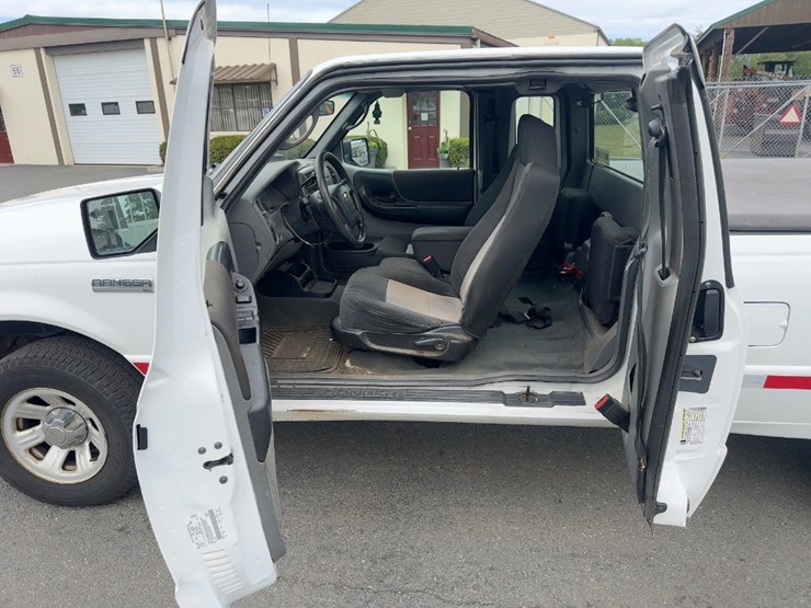 2009-ford-ranger-xlt-image-14