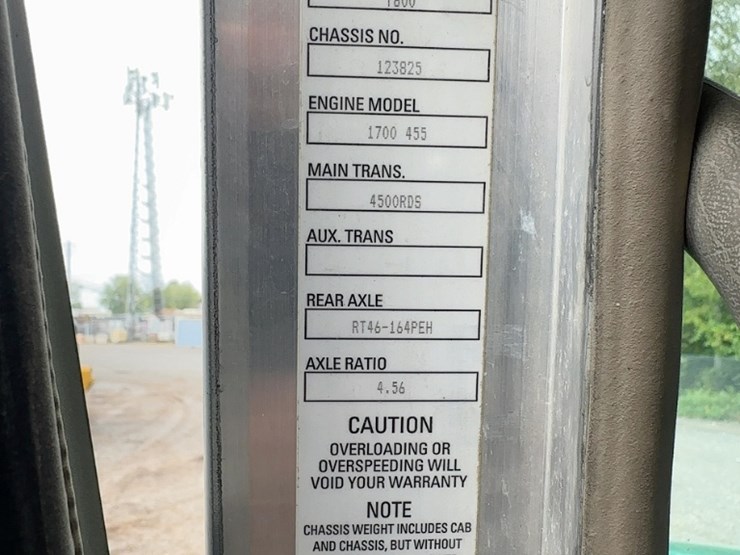 2016-kenworth-t800-image-35