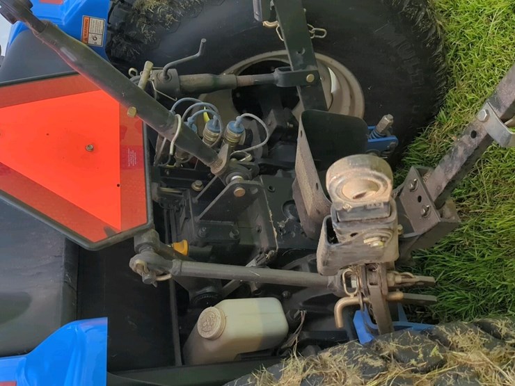 new-holland-tc45da-image-11