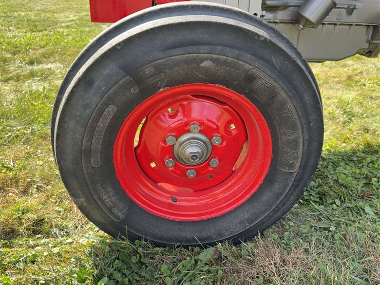massey-ferguson-super-90-image-14