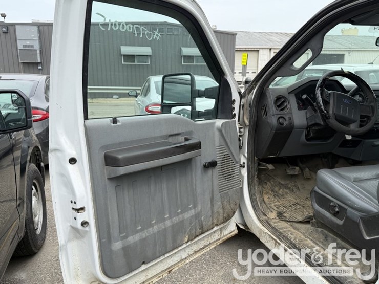 2011-ford-f250-image-7