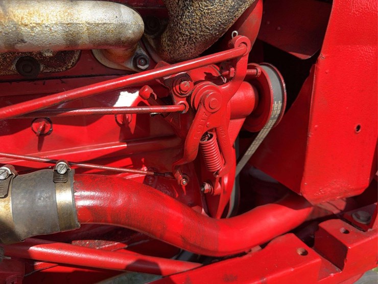 massey-ferguson-101-image-48