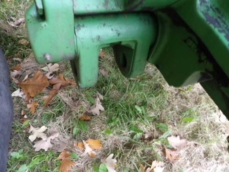 1981-john-deere-8440-image-31