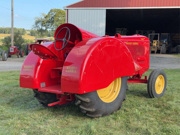 massey-ferguson-44-image-5