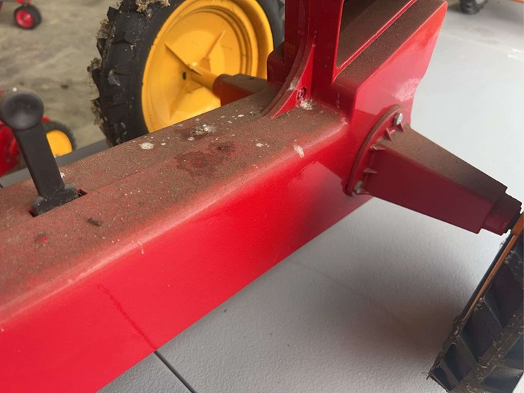 massey-ferguson-44-image-24