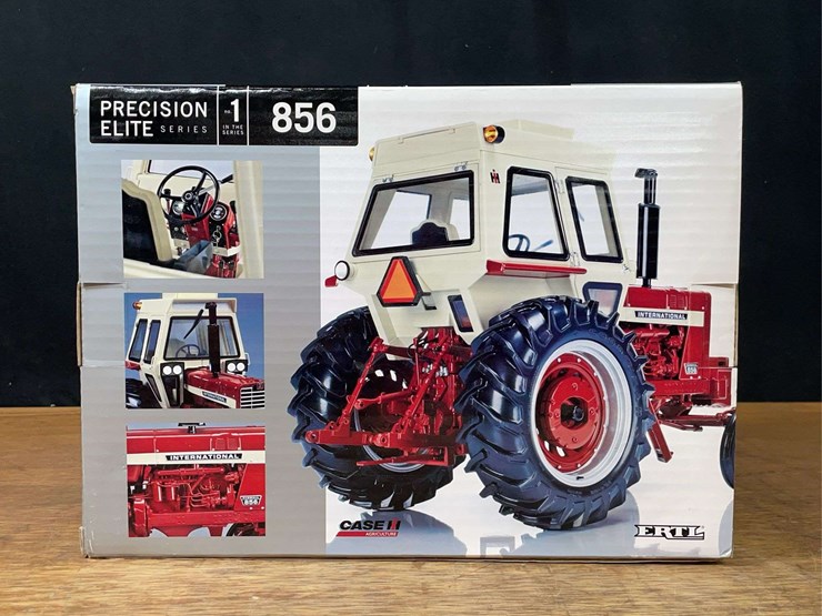 1/16-ih-856-precision-elite-nib-ertl-image-4