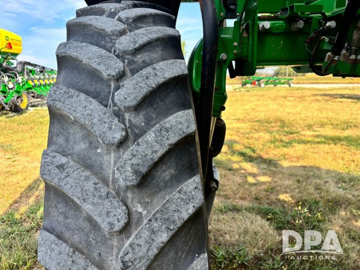 2018-john-deere-r4038-image-74