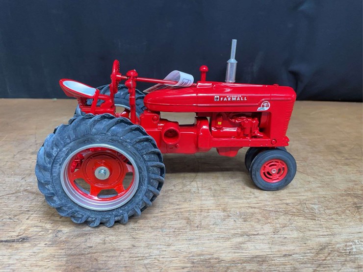 1/16-farmall-super-m-ta-nib-sm-image-8