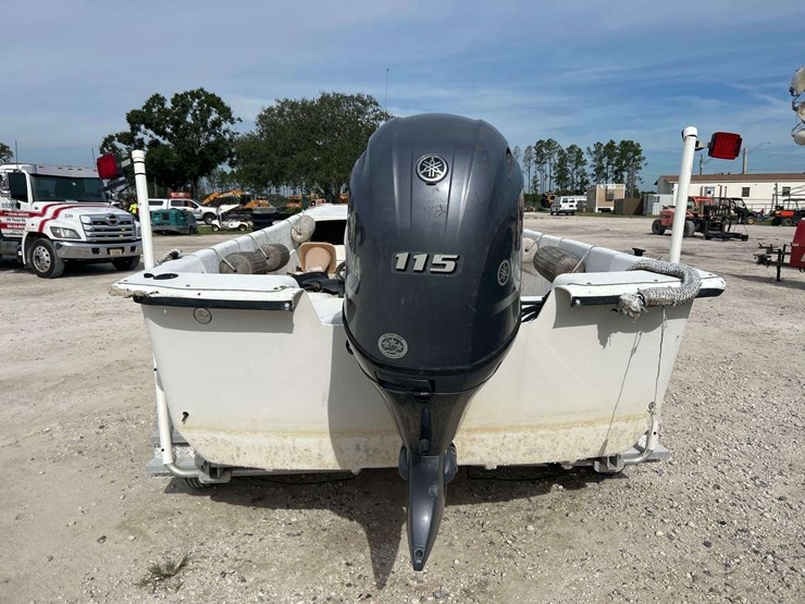 2005-carolina-skiff-21dlx-21ft.-boat-with-23ft-t/a-boat-trailer-image-21