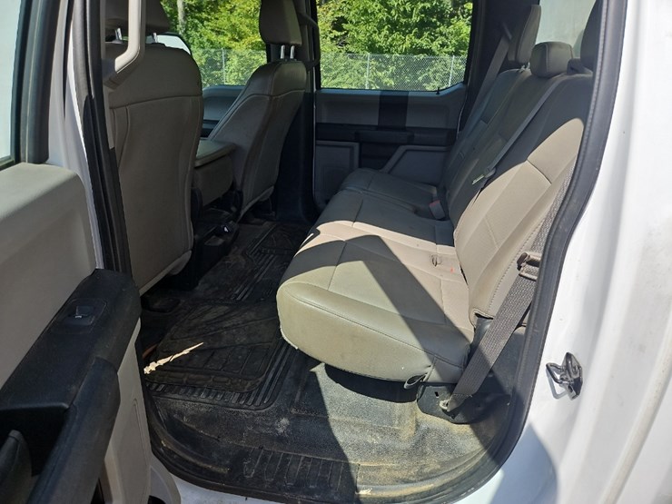 2019-ford-f550-xl-image-39