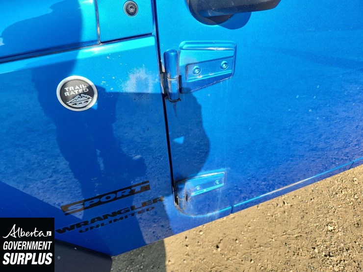 2014-jeep-wrangler-image-36