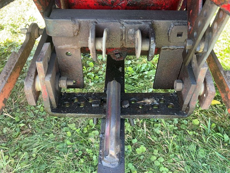 massey-ferguson-44-image-32