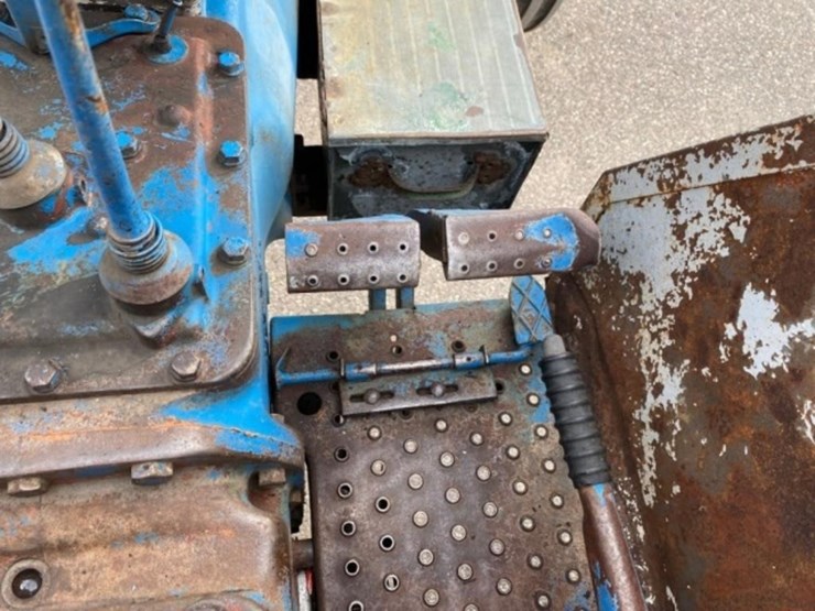 ford-5000-image-37