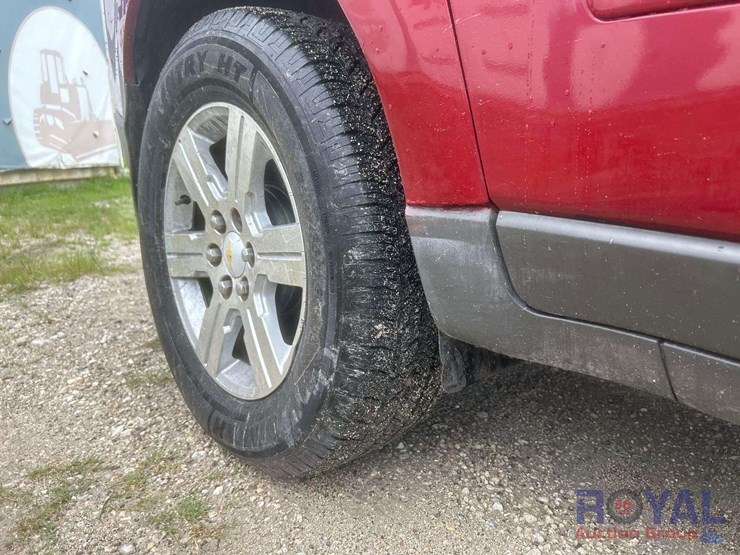 2012-chevrolet-traverse-ltz-image-25