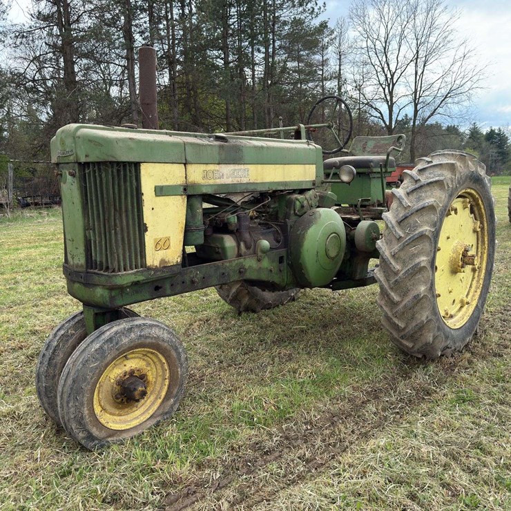 JOHN DEERE 60