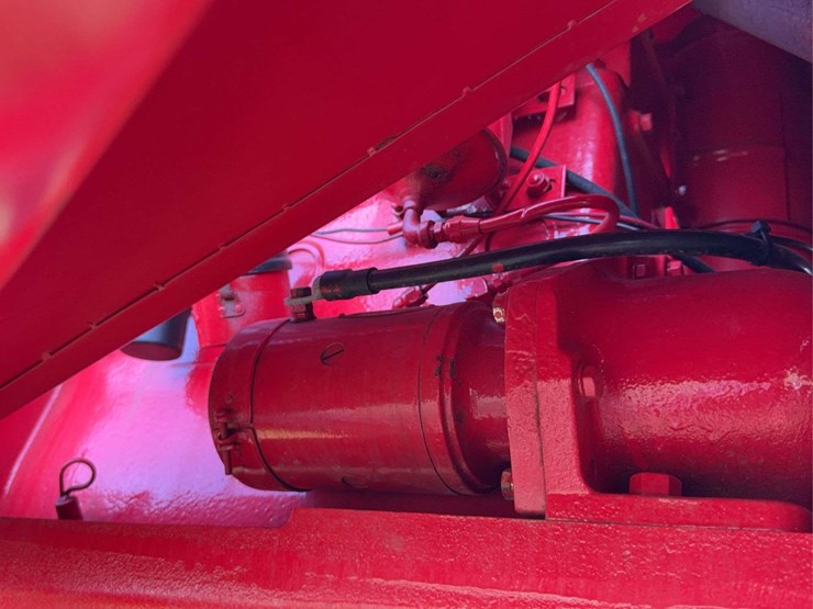 massey-ferguson-44-image-47