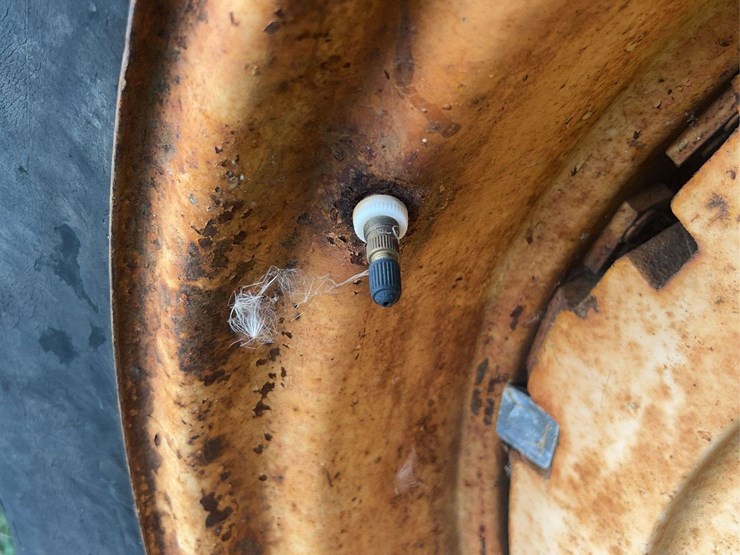 massey-ferguson-55-image-39