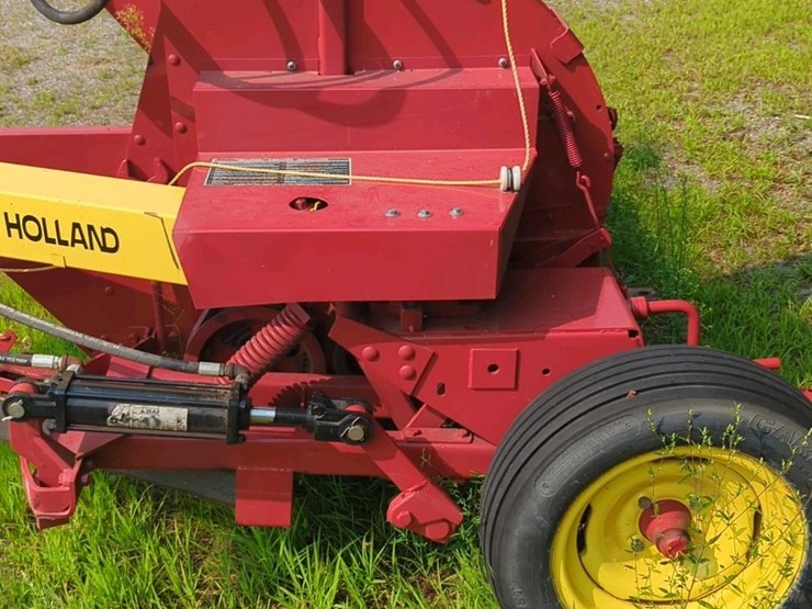 new-holland-38-image-4