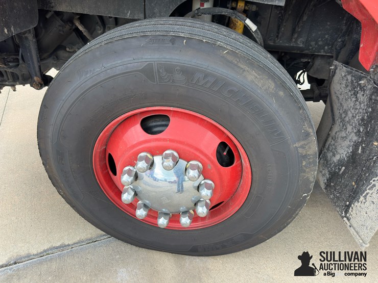 2016-kenworth-t440-image-20