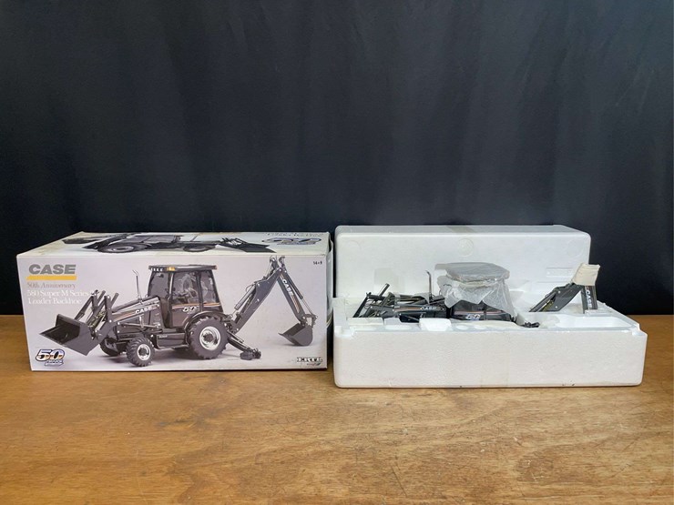 1/16-case-580-super-m-backhoe-2007-50th-anniversary-black-nib-ertl-image-1