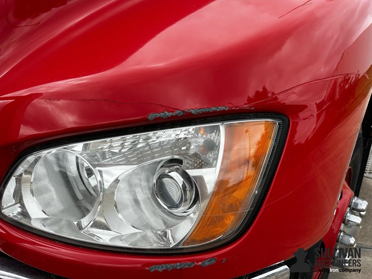 2015-kenworth-t440-image-10
