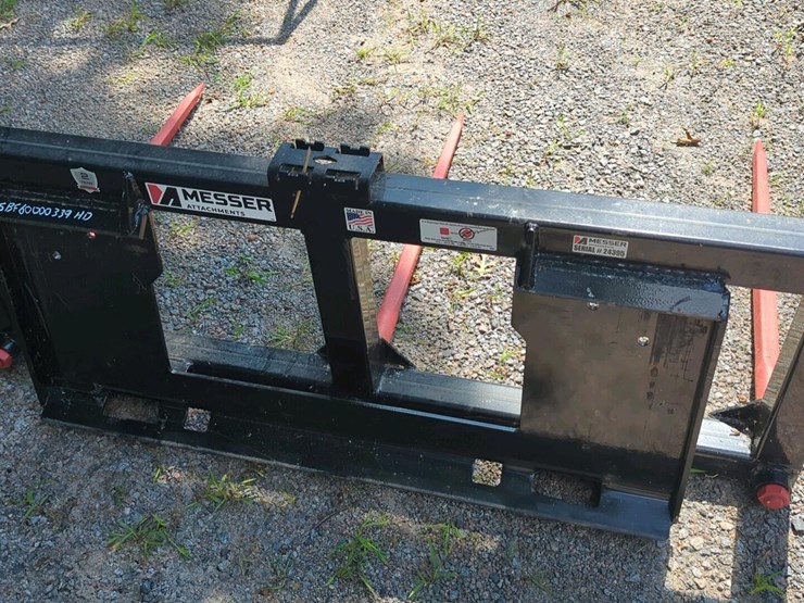 messer-bale-spear-skid-steer-attachment,-5'-image-3
