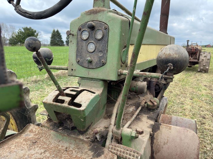john-deere-60-image-16