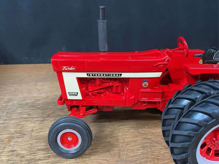 1/16-ih-1066-2009-iowa-ffa-nib-sm-image-12