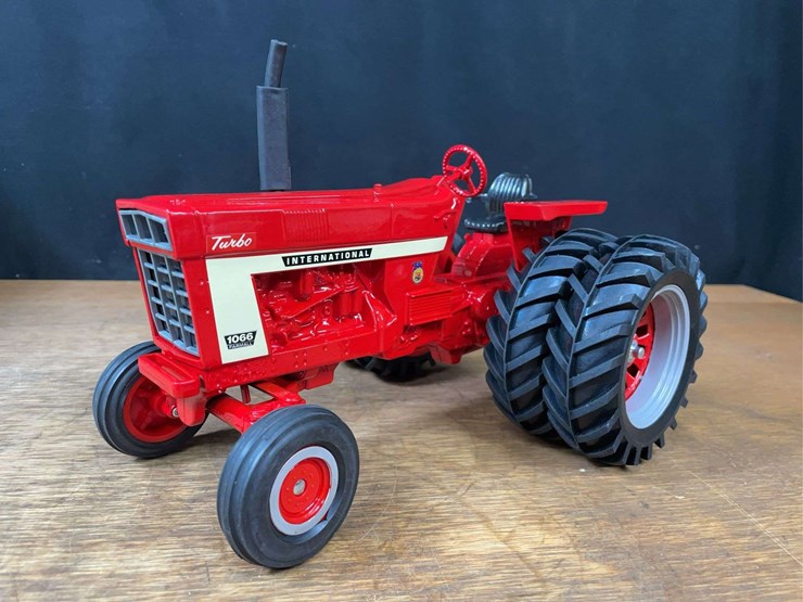 1/16-ih-1066-2009-iowa-ffa-nib-sm-image-2