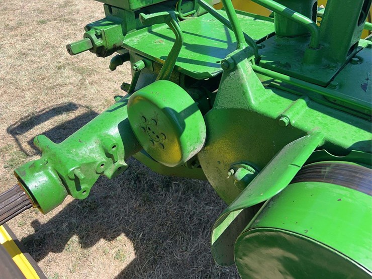 john-deere-model-a-image-30
