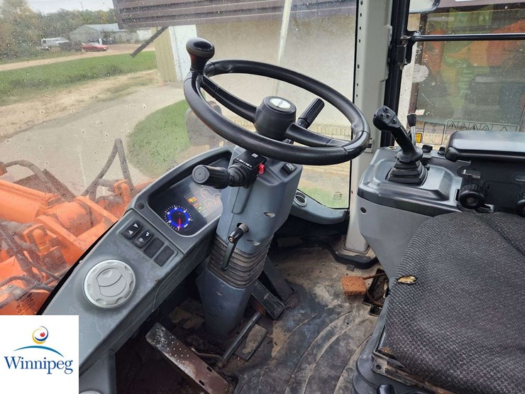 2015-doosan-dl220-image-37