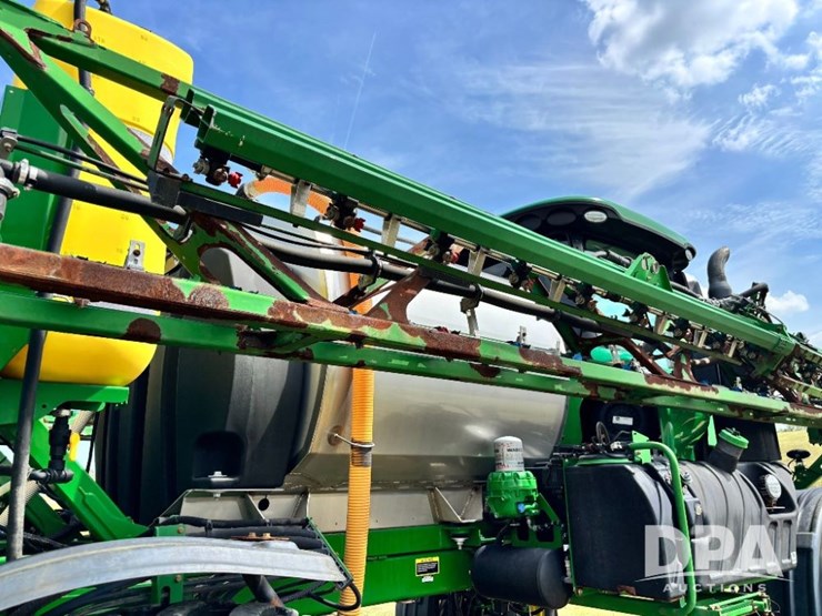 2018-john-deere-r4038-image-103