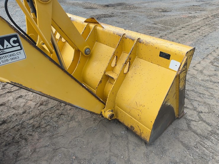 2006-deere-310g-image-11