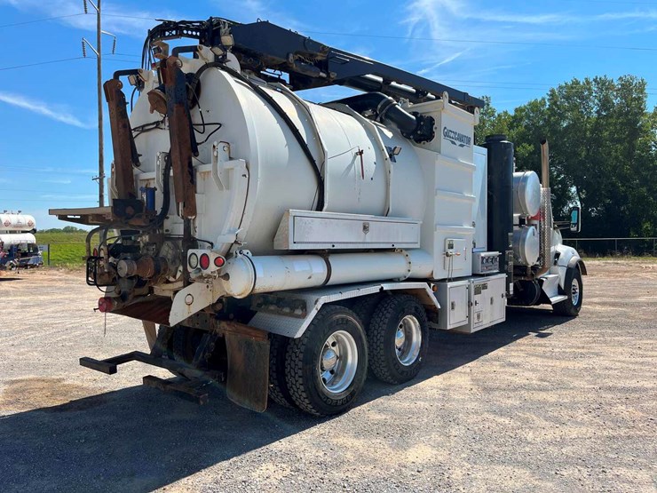 2019-kenworth-t880-image-5