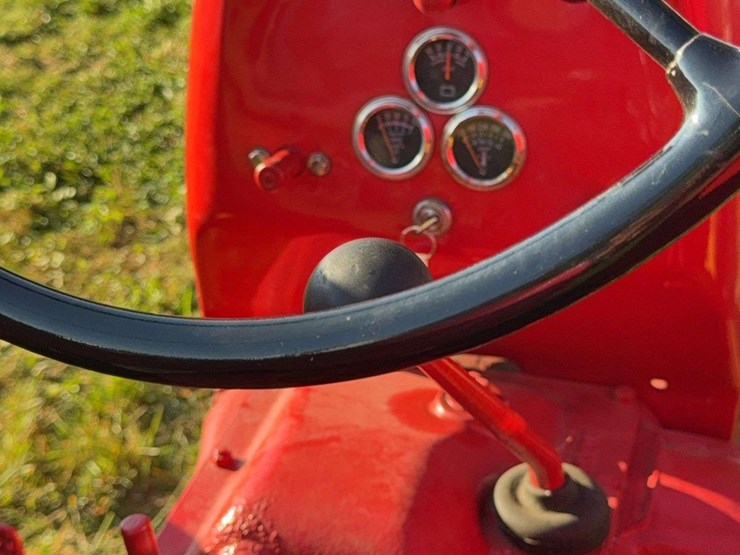 massey-ferguson-101-image-48