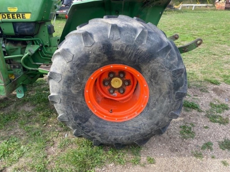 1986-john-deere-750-image-10