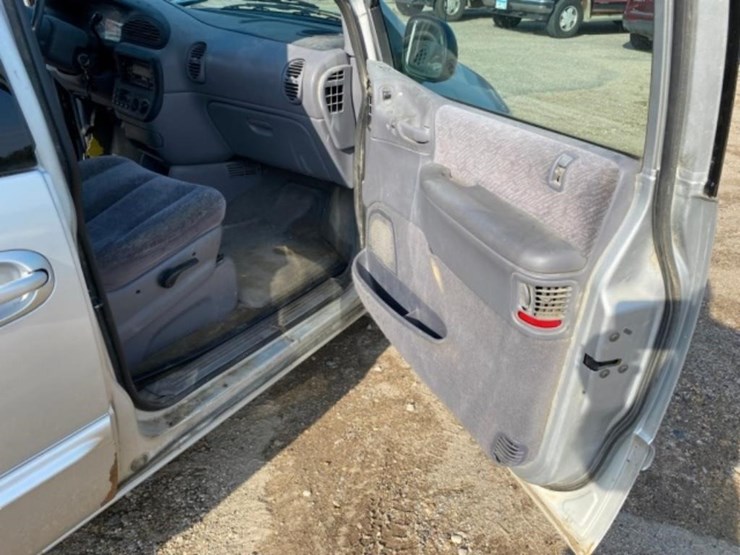2000-dodge-grand-caravan-image-52