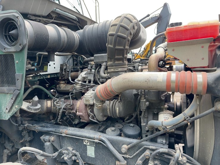 2018-kenworth-t800-image-11