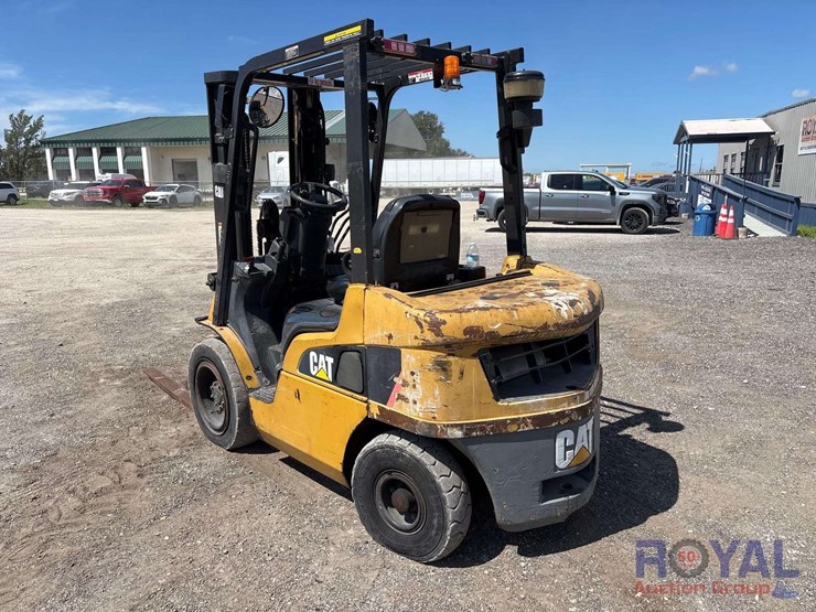 caterpillar-2pd5000-image-4