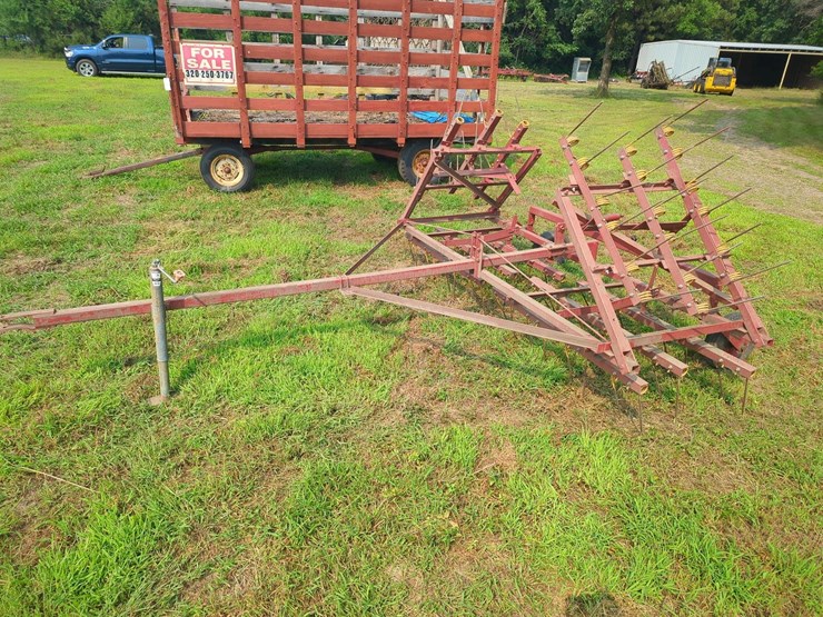 kovar-3-section,-17'-spring-tine-drag,-image-1
