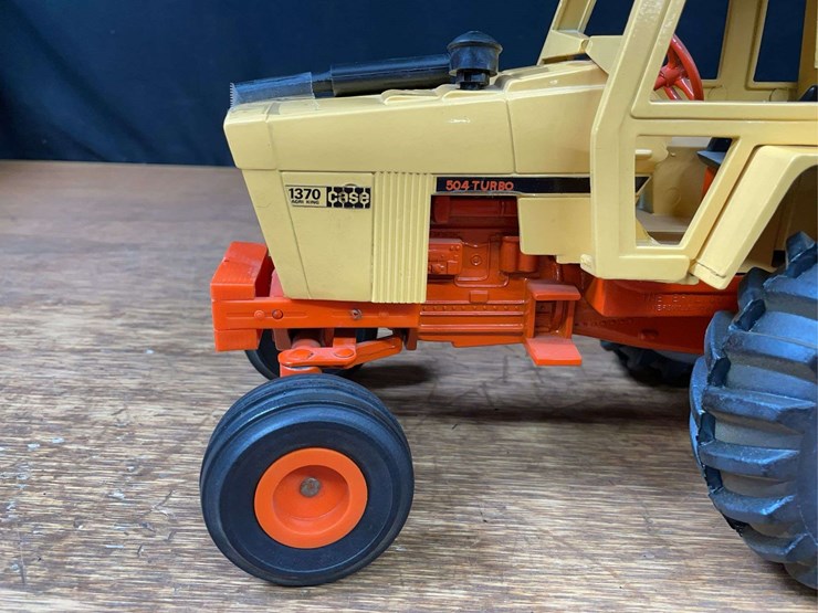 1/16-case-1370-ertl-image-12